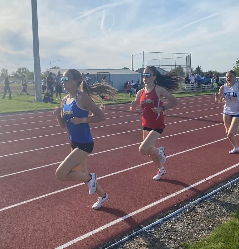 Dufur Track Runner #2