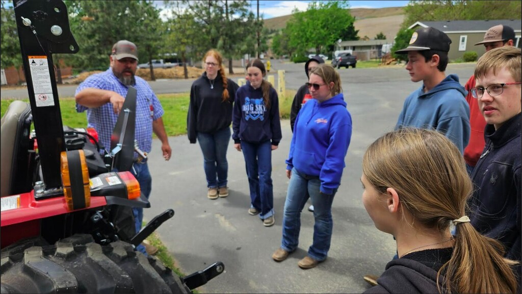 Tractor driving instruction