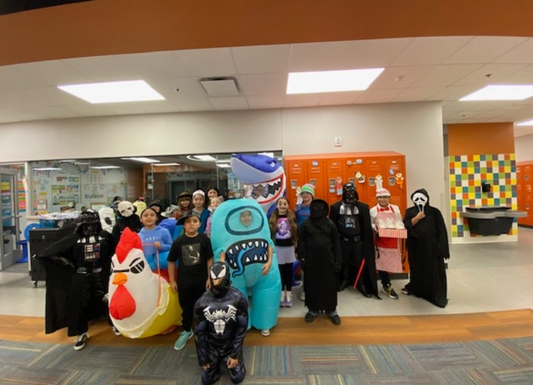 [PART 3/5]   Halloween at Dumas North 🎃  Halloween en Dumas North 🎃