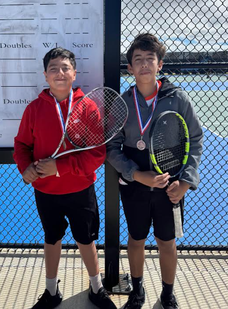 🏆 Big wins for Dumas JV Tennis in Amarillo! 🎾 Congratulations to David Molina and Manuel Hernandez for bringing home the Boys Doubles Consolation Championship and to Diego Lara for winning the Boys Singles Consolation Championship!