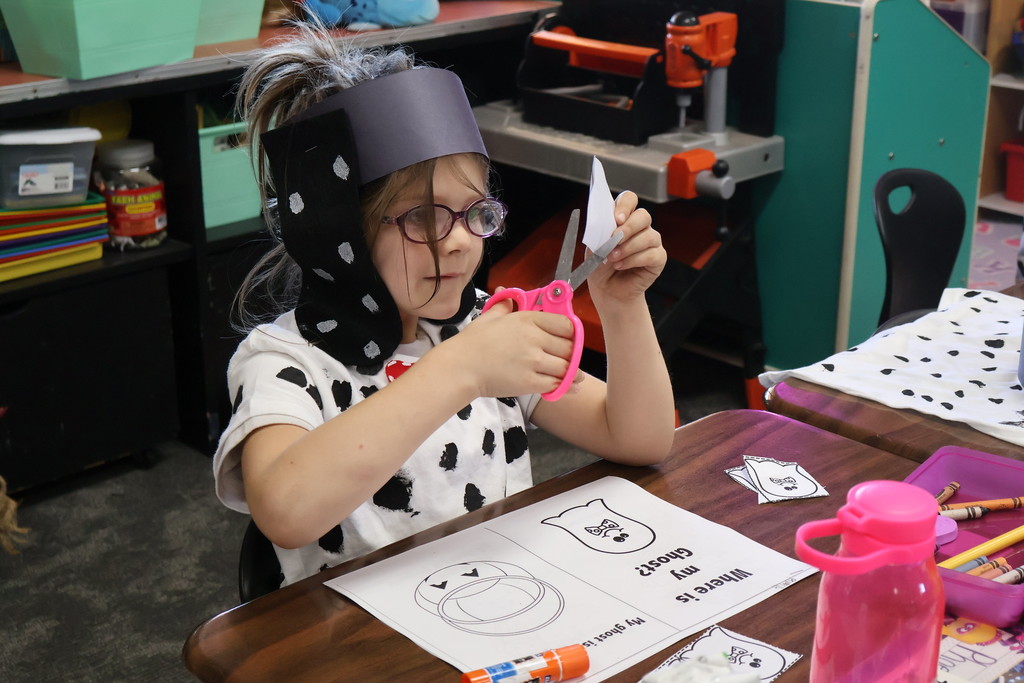 kindergarten student 