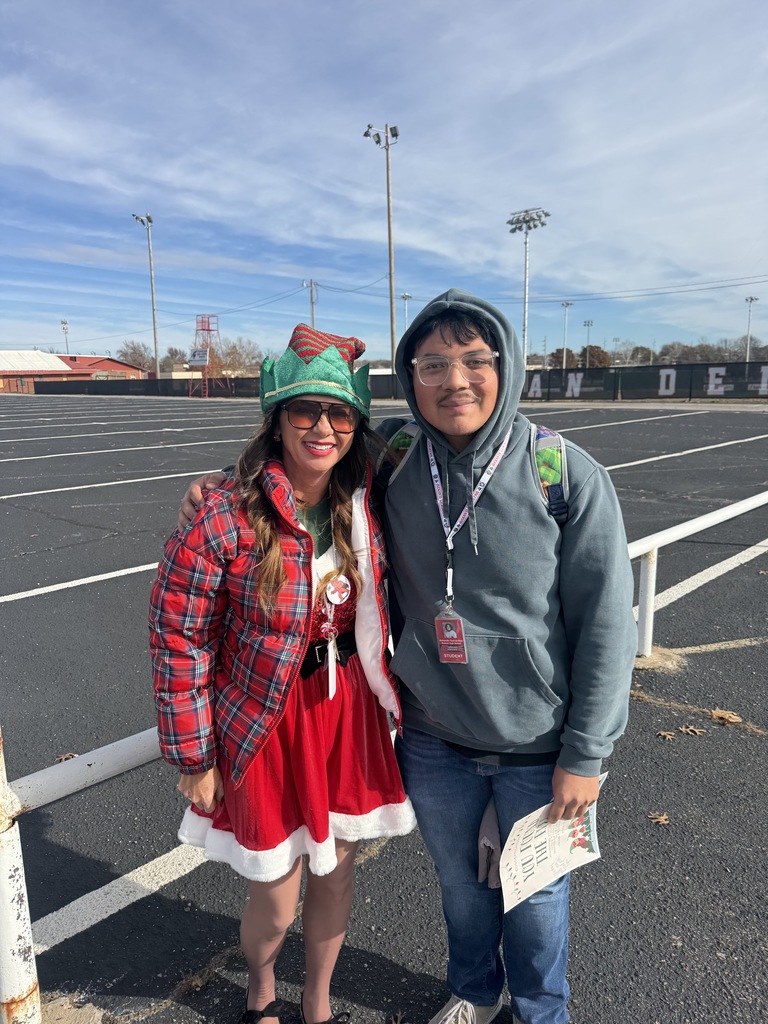 Mrs. Elroy on a vending machine 