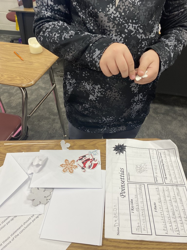 Our 6th grade Honors ELA students in Mrs. Outhier’s classes have been busy combining research and creativity for a meaningful purpose. 💙✍️🎨 Students created projects and artwork that will be shared with our neighbors at Chisholm Trail Assisted Living Center. This thoughtful experience gave students the opportunity to learn, create, and connect with others in our community.