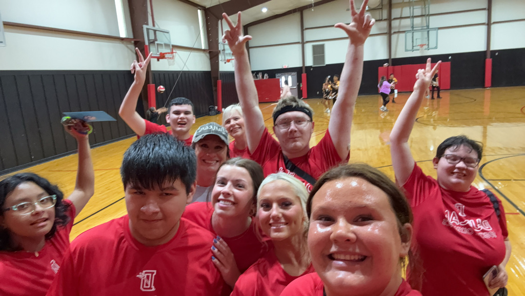 students smiling - unified team 