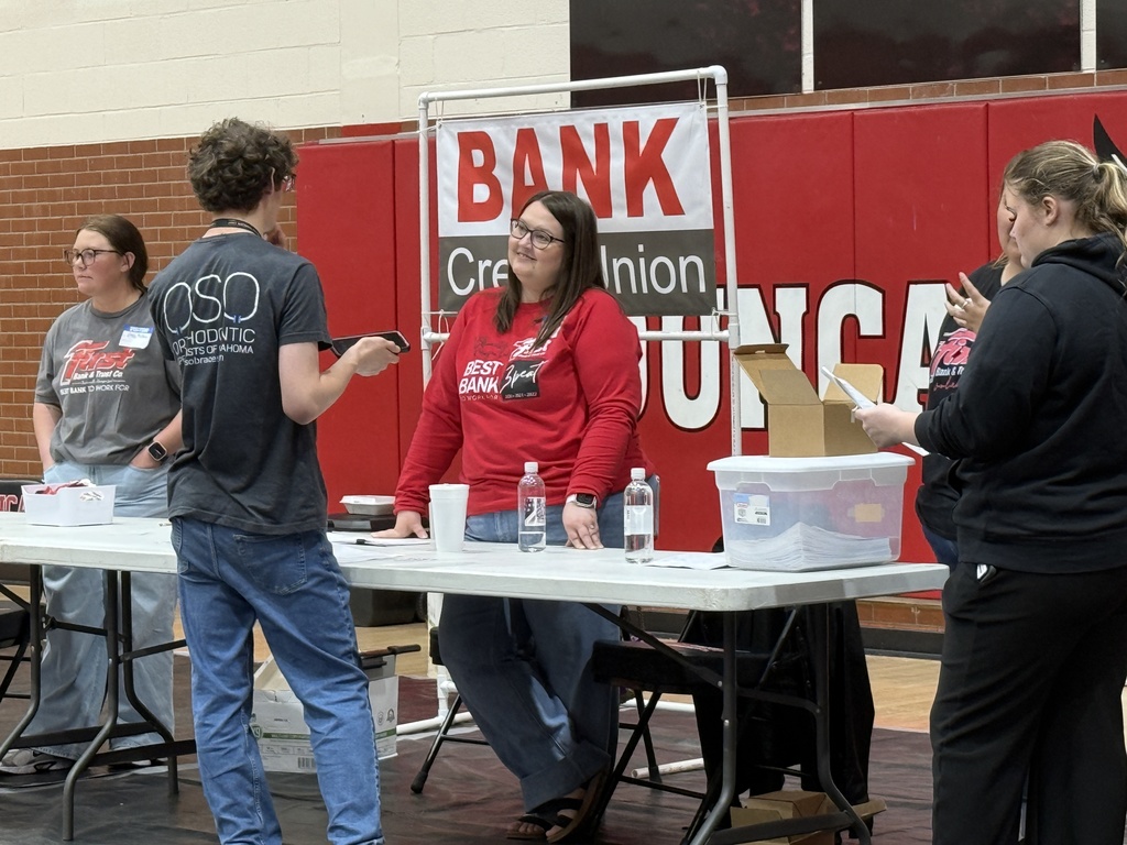 students working on budget project 