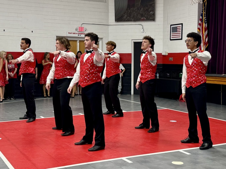 DHS Reflections Show Choir