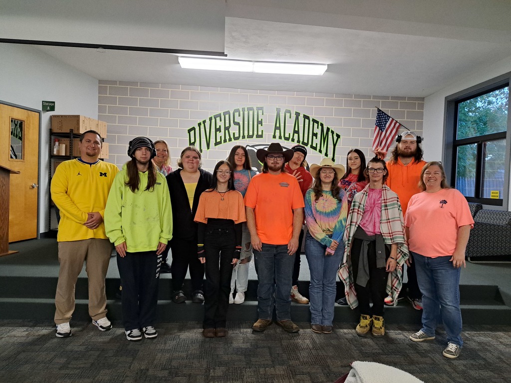 Bright Colors and Tie Dye for Kindness Spirit Week!