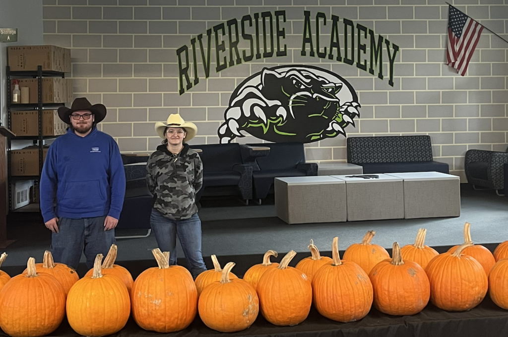 We're ready for Pumpkin Carving tomorrow!  Thank you to Dusseau Farms for donating the pumpkins for our students!