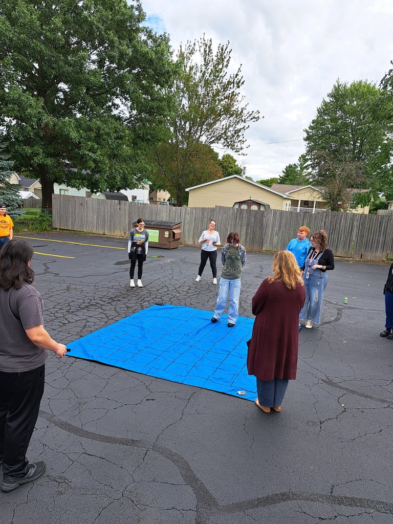Adventure Day - Invisible Maze