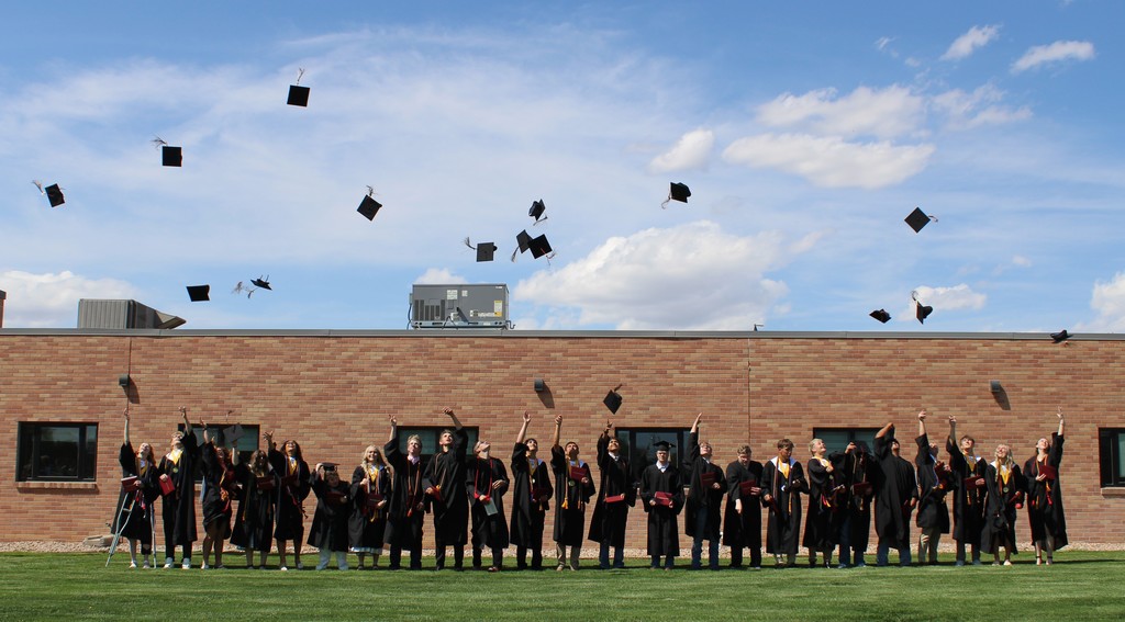 hat toss 2026