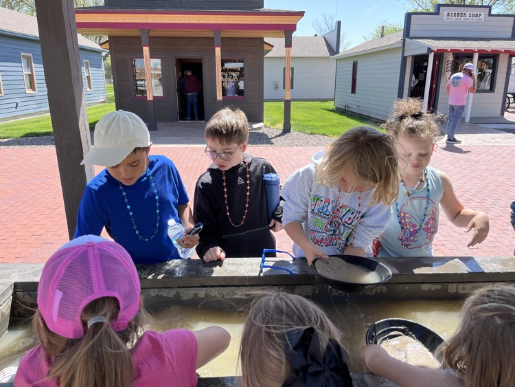 students looking for gold 