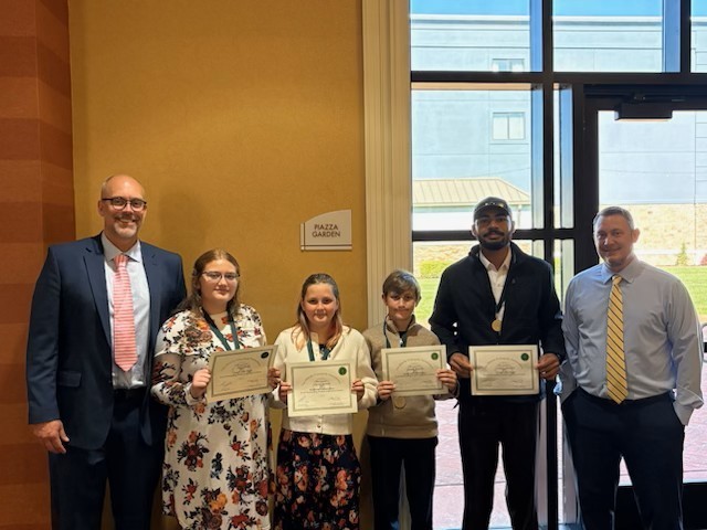 Illinois Principal Association Student Recognition Award