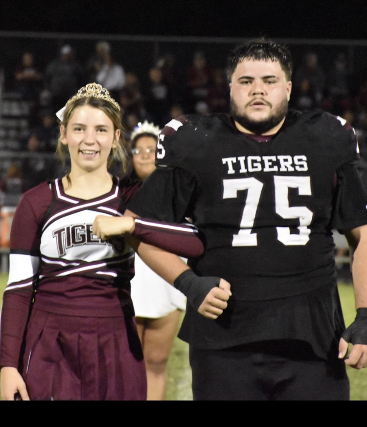 Seniors Shelby Byrd and TJ Baugh