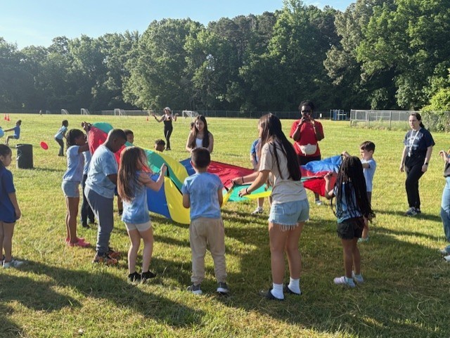 Our Eno Valley Elementary School Field Day was a huge success today, and we owe it all to our incredible parent and community volunteers, as well as the amazing support from our Riverside High School Scholars! You all ROCK, and we truly appreciate each and every one of you!