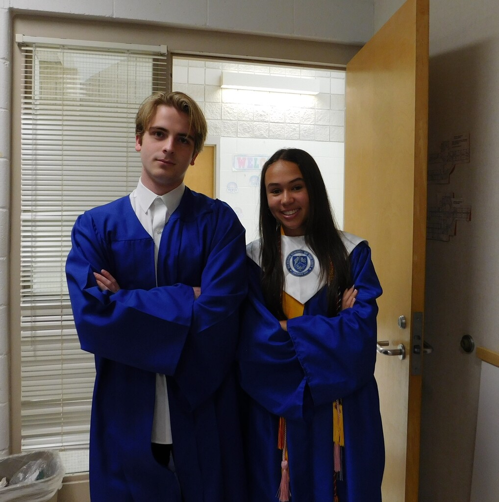2 Seniors from DSA