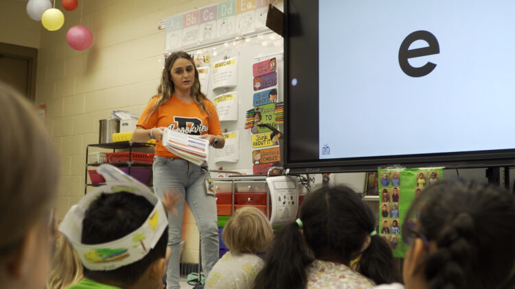 Teachers share reading strategies