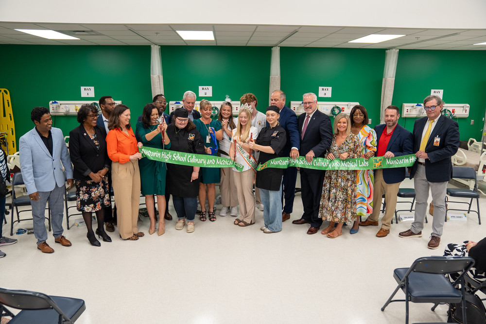 Ribbon-cuttting ceremony at Mandarin High School