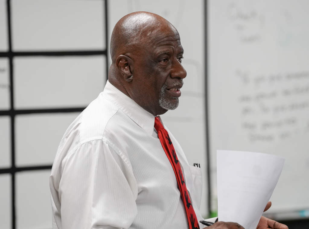 Otis Bryant speaking for 5,000 Role Models