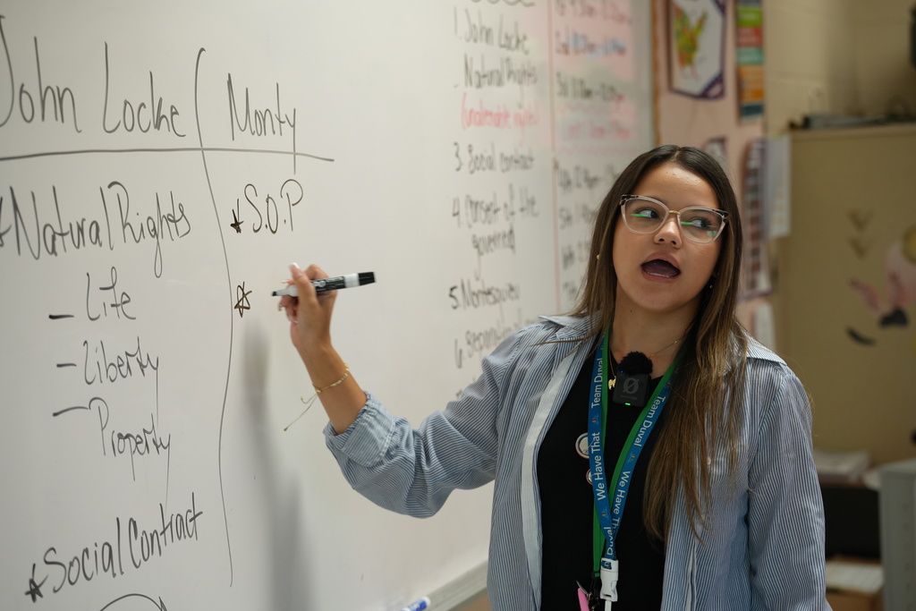 Monica Martinez teaching Civics at Arlington Middle School
