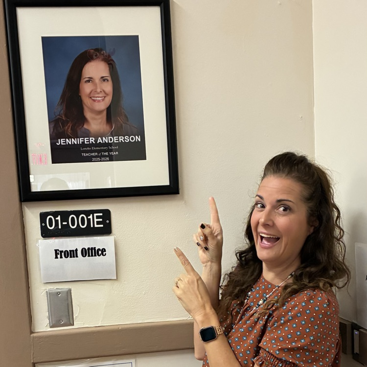Mrs. Anderson‘s teacher of the year photo is finally here.