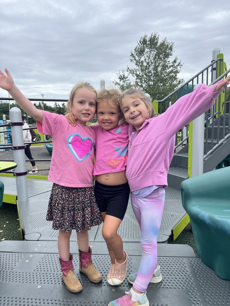 Chandler students on playground