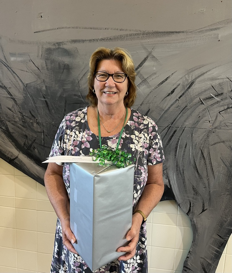 Teachers/staff celebrating 30 years in district