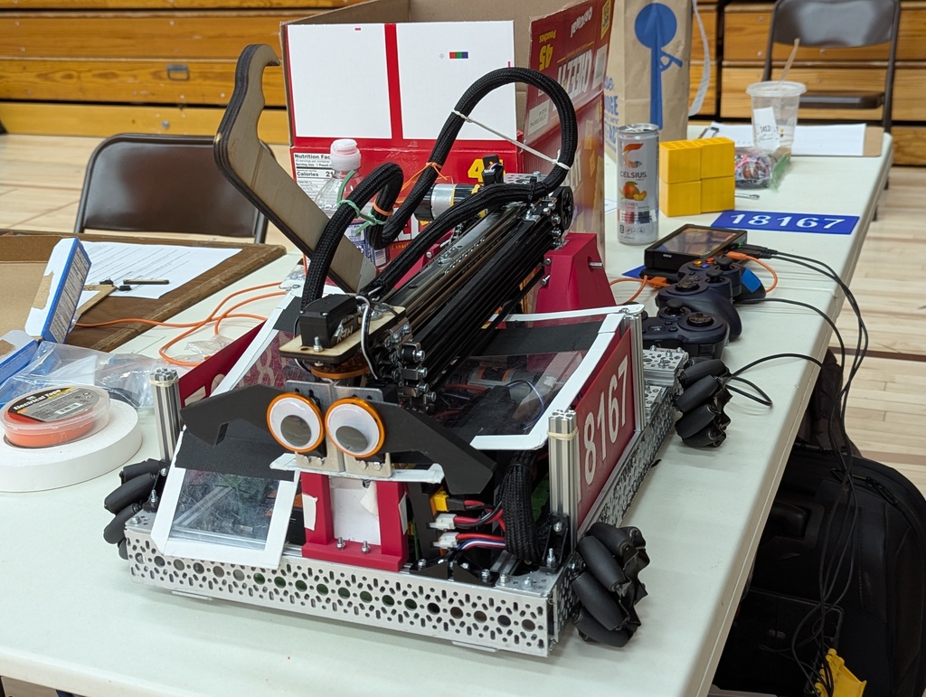 robot with googly eyes