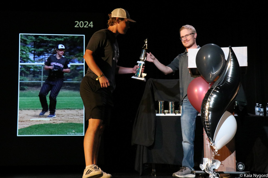 jack receiving award