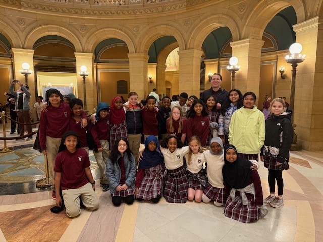 fourth graders at state capitol