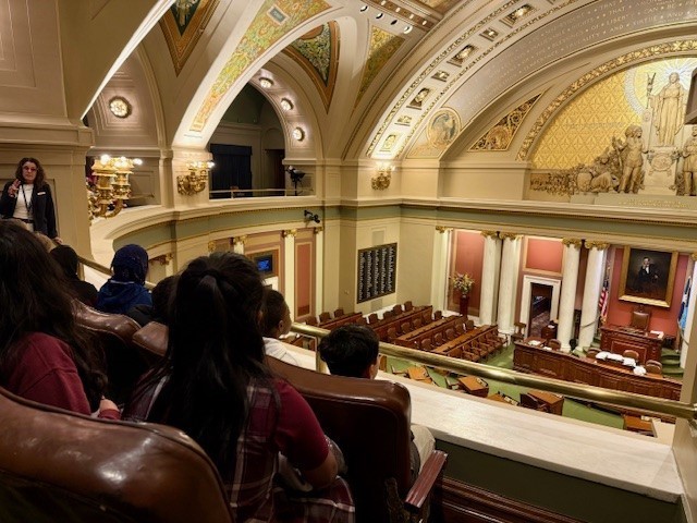 fourth graders at state capitol