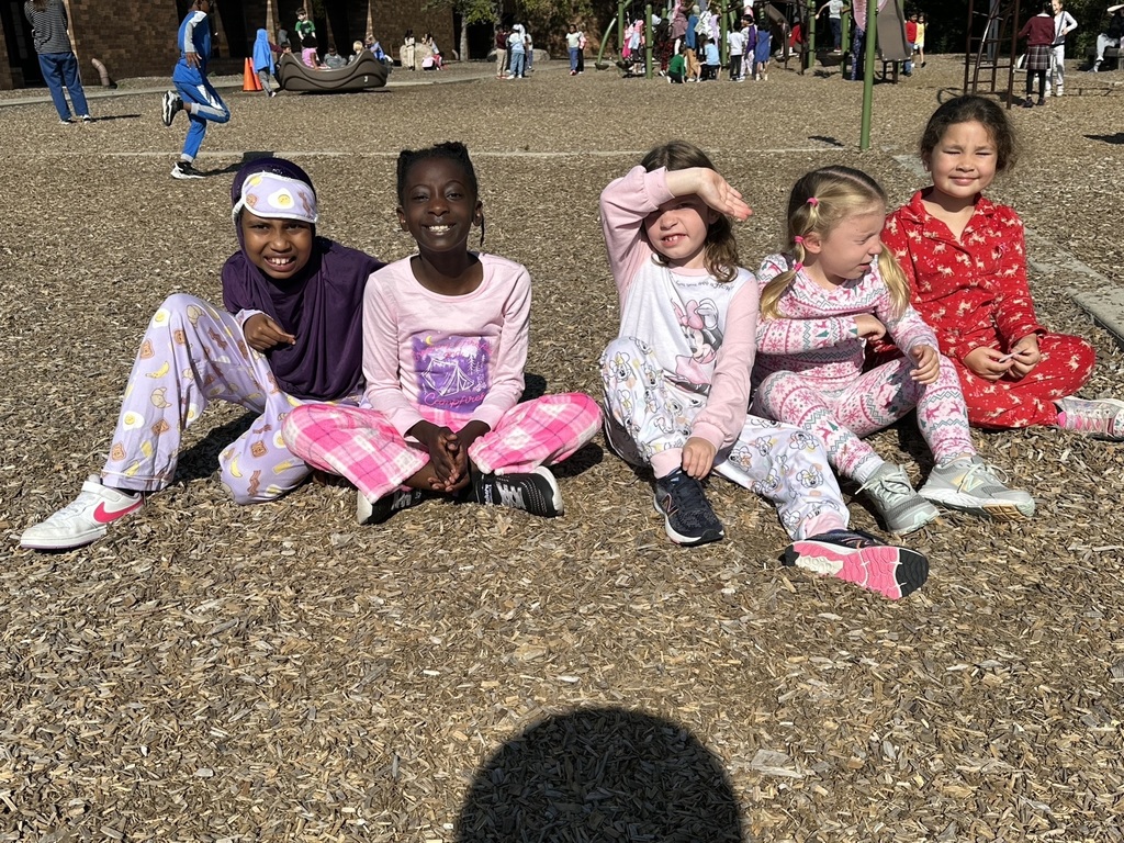 students on comfy day