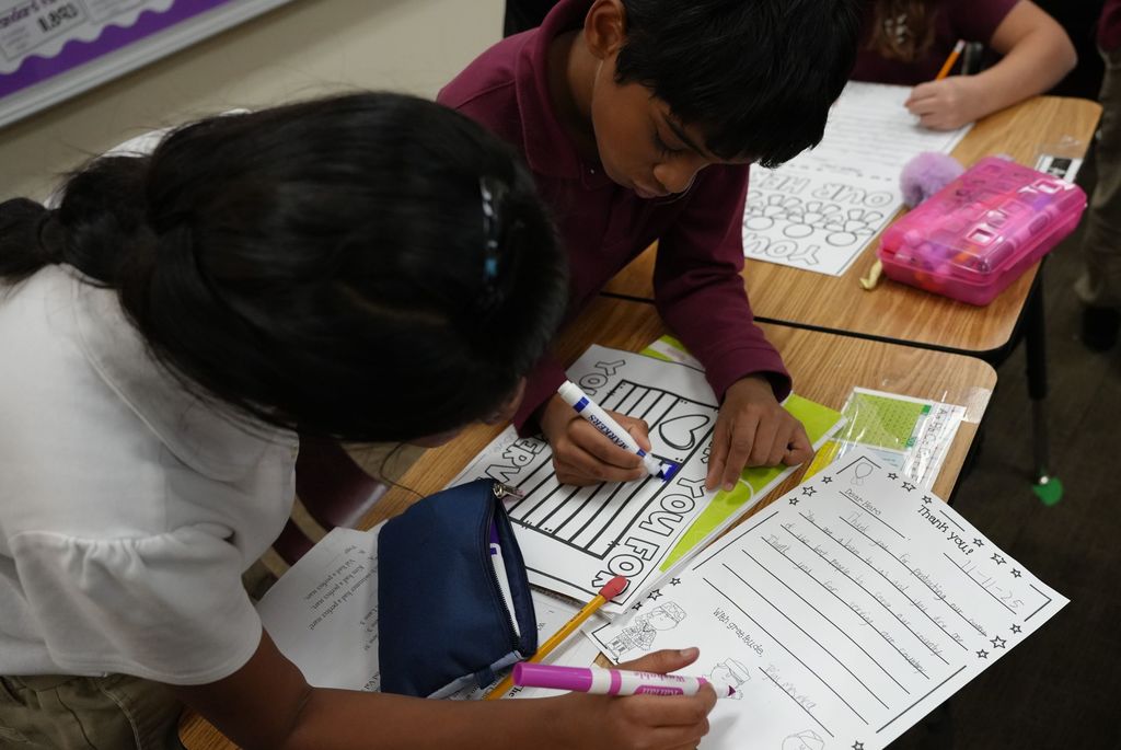 veterans day students