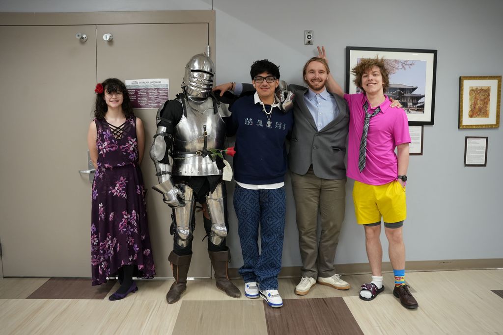 more students dressed up