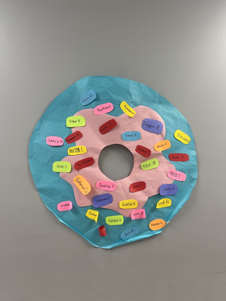 paper donut with student names on it