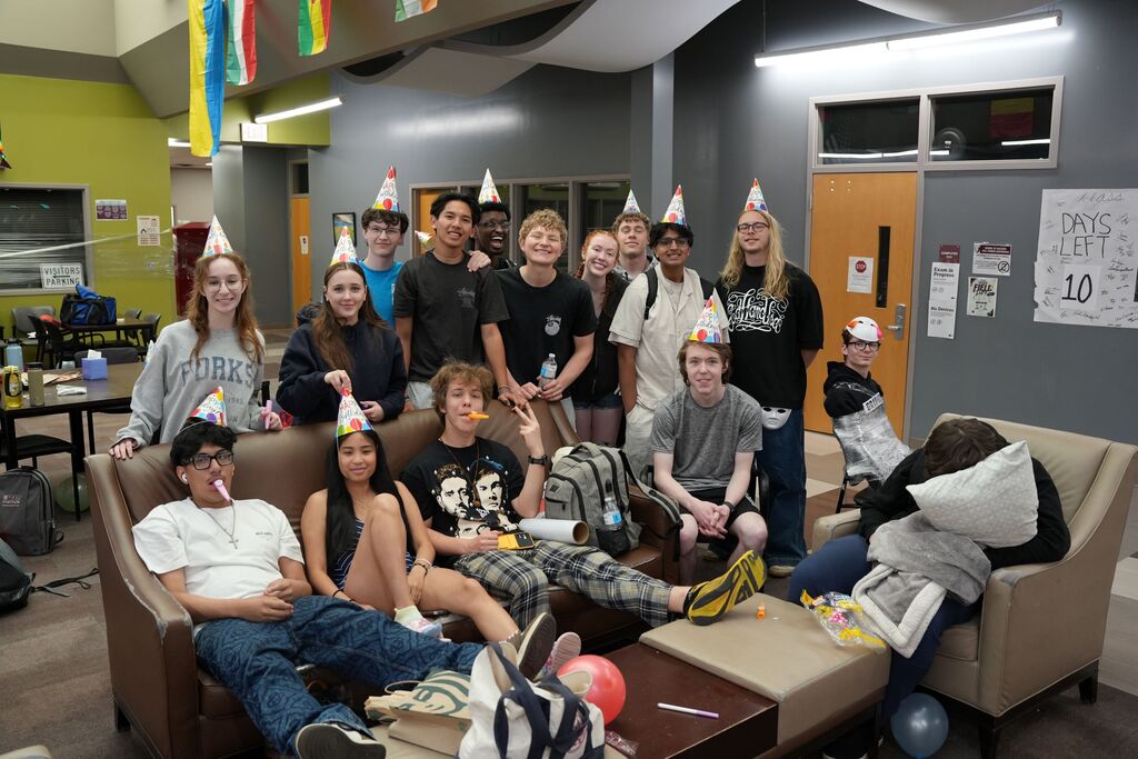 seniors in party hats