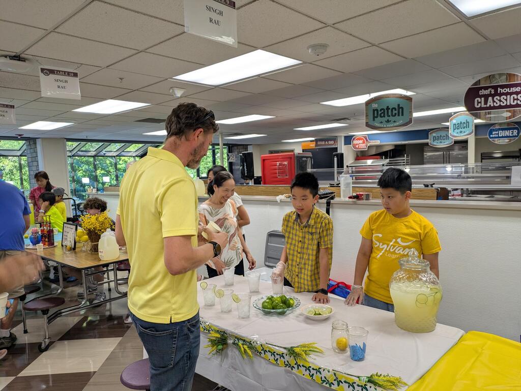lemonade war