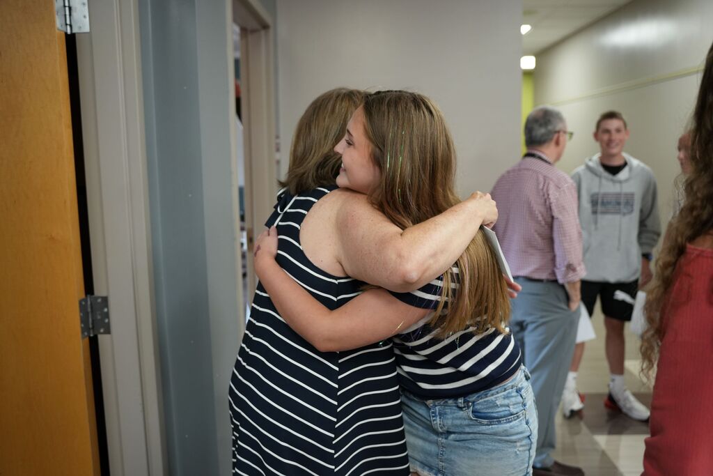 hug