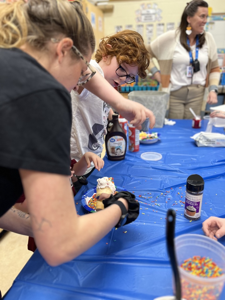 banana splits ice cream party