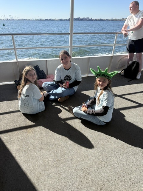 6th grade trip to the Statue of Liberty