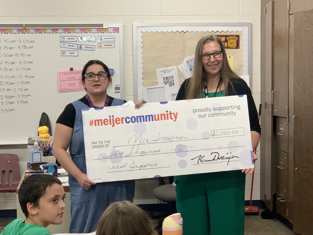 Teacher Receives Shopping spree