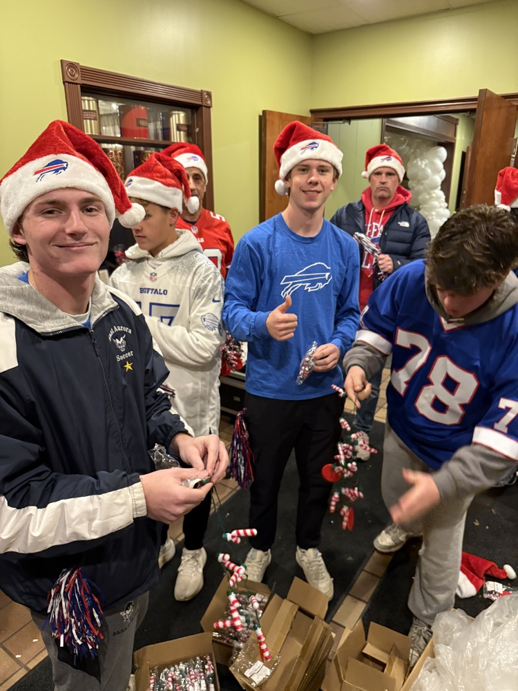 helping organize light up necklaces