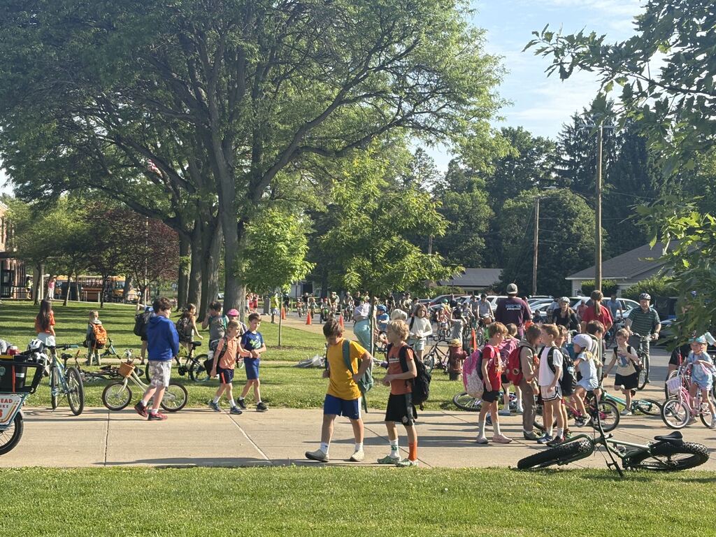 the bike bus