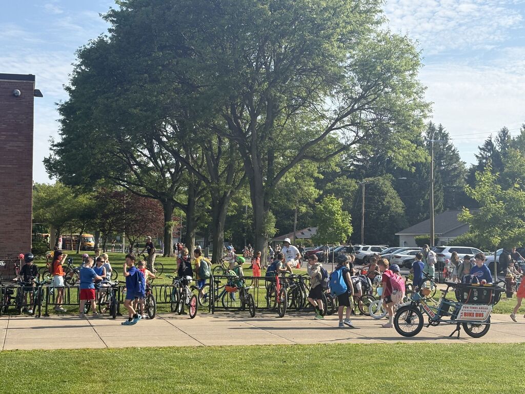 the bike bus