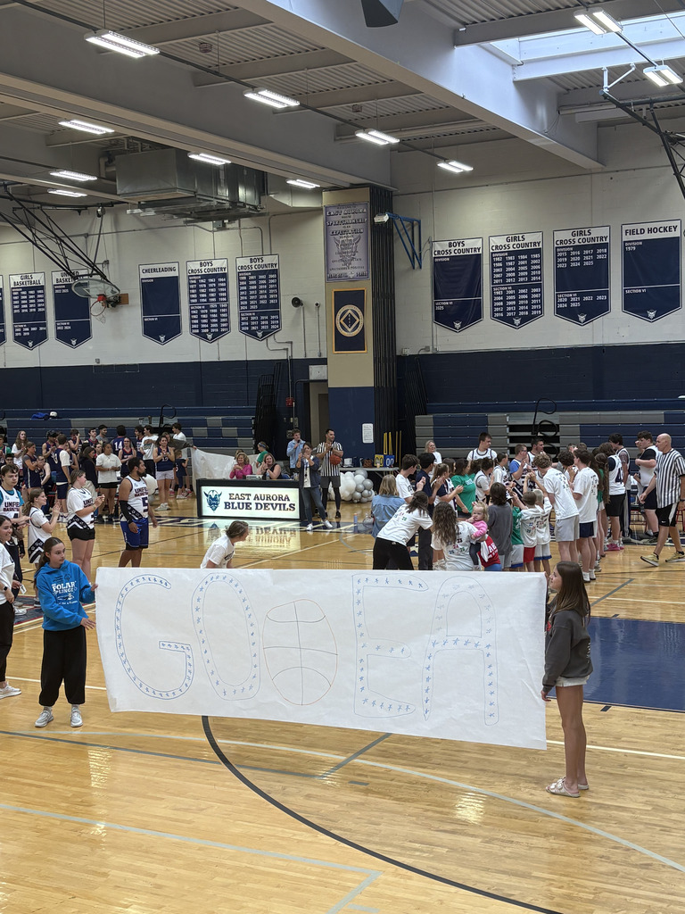 Unified banner before the basketball game
