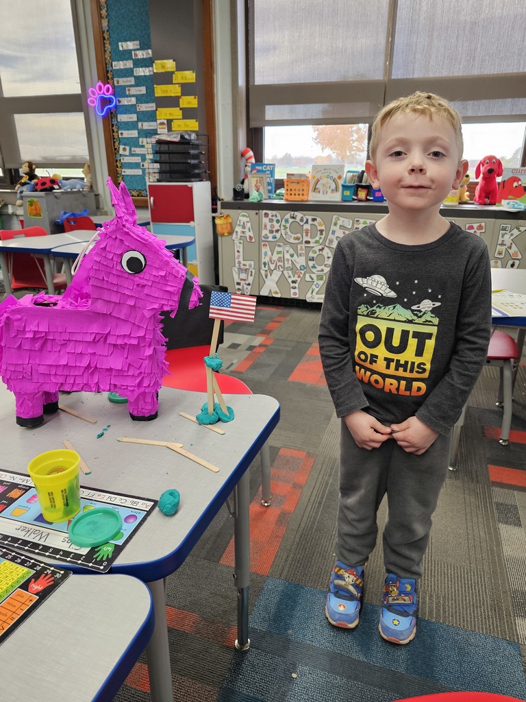 Showing Pinky his flag