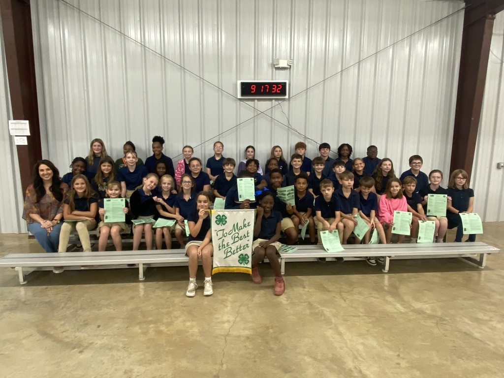 A group of 4-H Participants