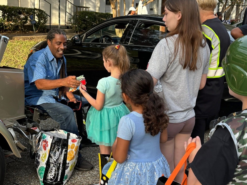 Kenny Neal gives a treat.
