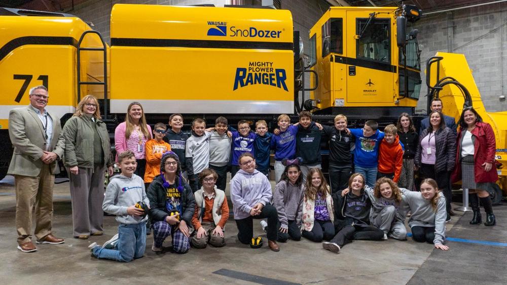 east granby students at bradley international airport