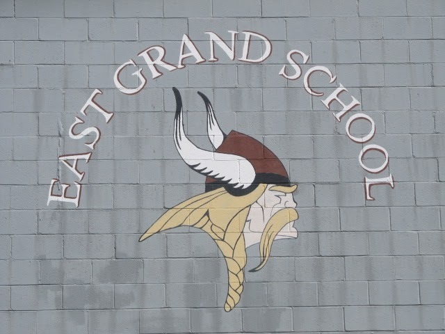 East Grand School