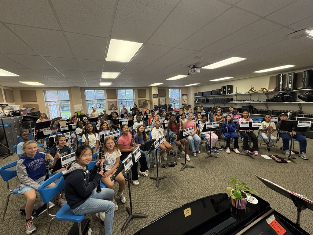 Class prepares for a band lesson